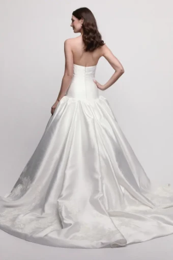 Locket by Watters Verandi #6 default Soft Blush thumbnail