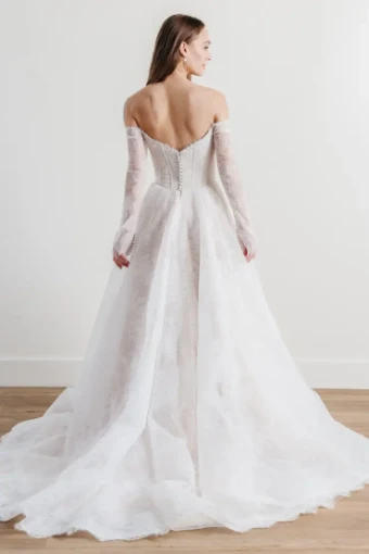 Locket by Watters Pendant- SAMPLE FOR SALE #1 Ivory/Off White thumbnail