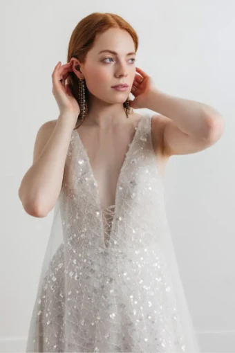 Locket by Watters Odessa - DISCONTINUED 3/31/26 #2 Platinum/Ivory thumbnail