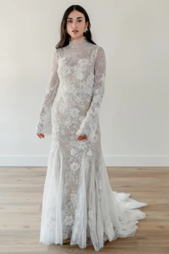 Locket by Watters Talia - DISCONTINUED 3/31/26 #3 Ivory/Nude thumbnail