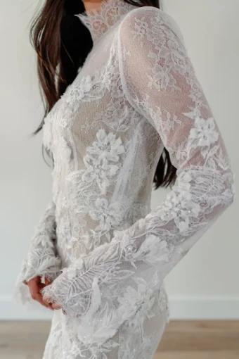 Locket by Watters Talia - DISCONTINUED 3/31/26 #6 Ivory/Nude thumbnail