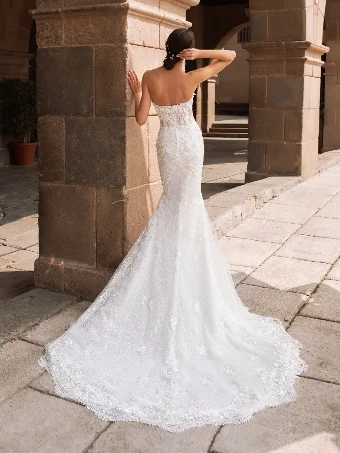 Pronovias Aethra #1 default Off White/Crystal thumbnail